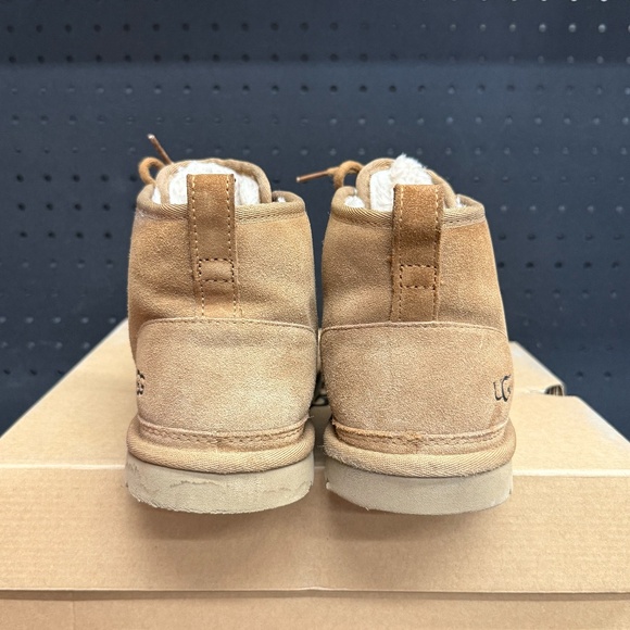 Used W/ Box! Women's UGG Classic Neumel Chestnut Slip On Fall Slippers Size 12 - Picture 4 of 5